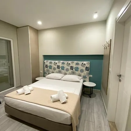 컨트리하우스 Drimades Blue *