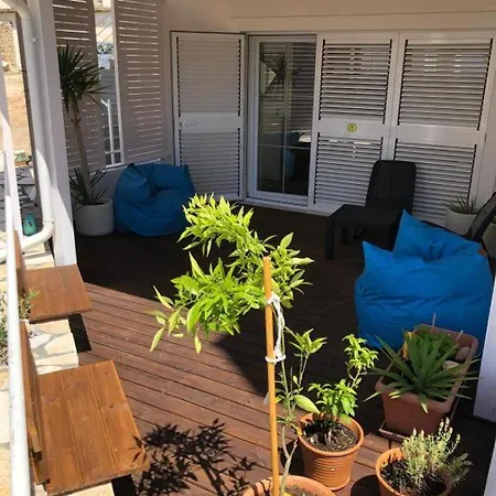 Drimades Blue 컨트리하우스 *